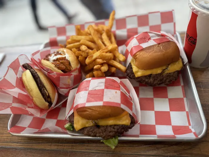 Burgermania Picture 1