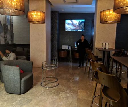 Collage Bistro and Bar