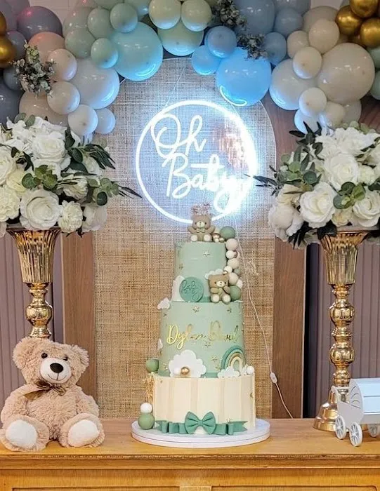 Carol's Pastry Picture 6