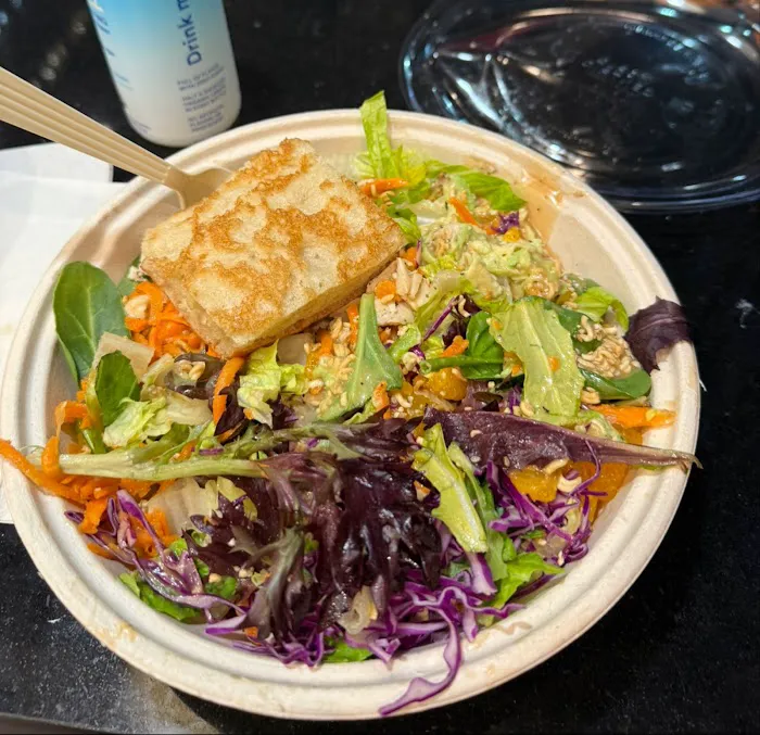 Soma Salads Picture 8