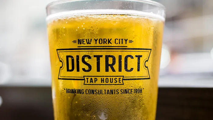 District Tap House Picture 5