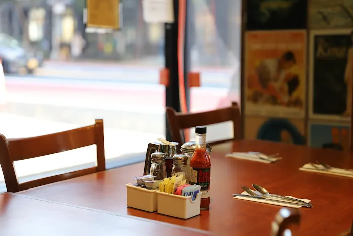 Broadway Deli & Cafe Picture 6