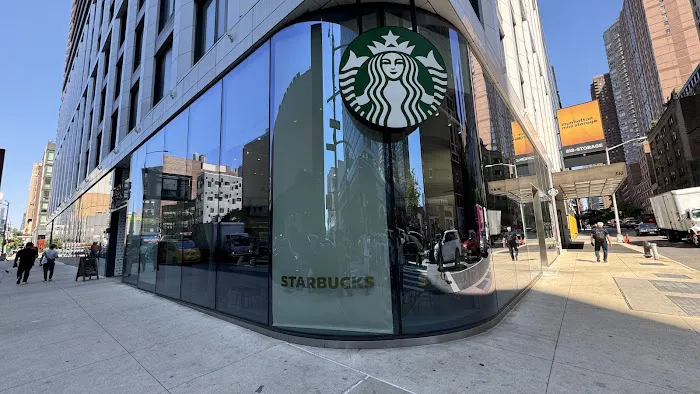 Starbucks Picture 7