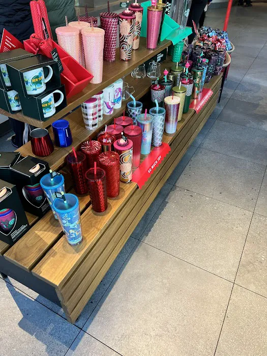 Starbucks Picture 8