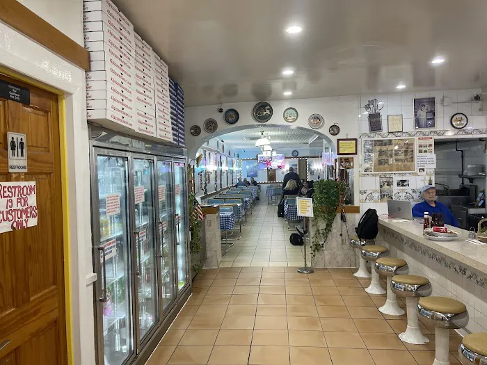 42nd Street Pizza Picture 7