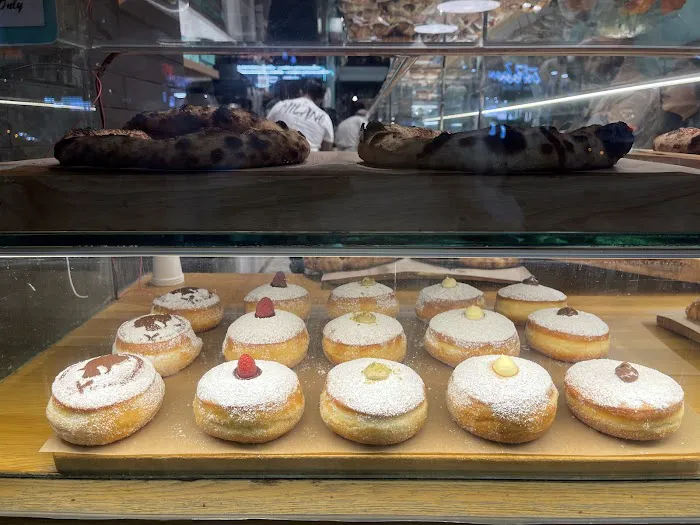 Angelina Bakery Picture 4