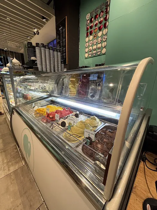 Angelina Bakery Picture 10