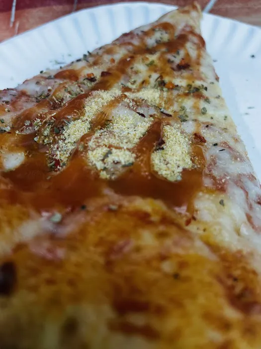 99 Cents Pizza Picture 1