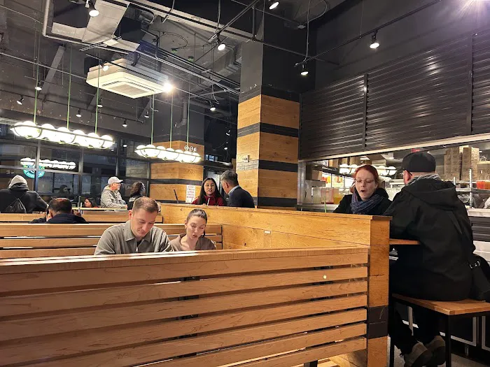 Shake Shack Herald Square Picture 9