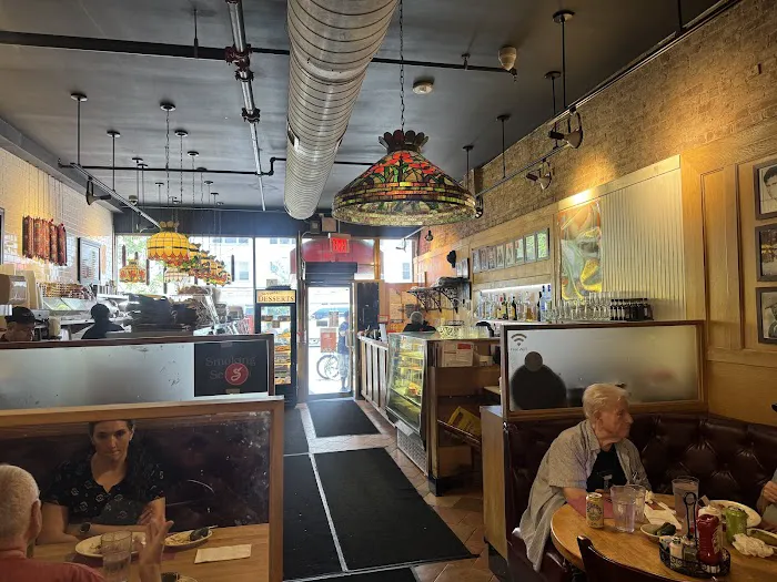 Sarge’s Delicatessen & Diner Picture 3