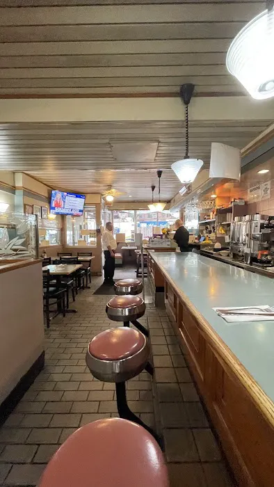 Townhouse Diner Picture 3