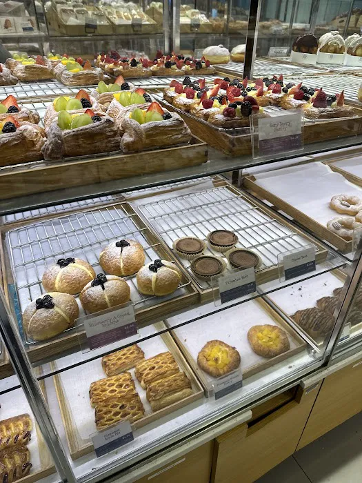 Paris Baguette Picture 3
