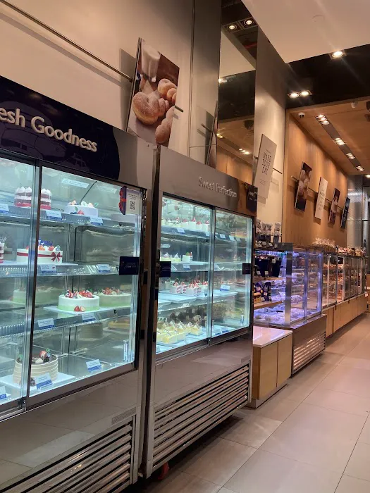 Paris Baguette Picture 2