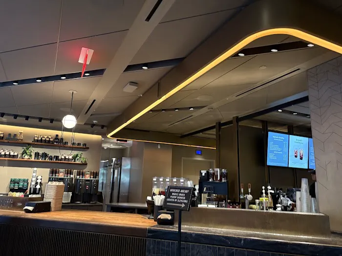 Starbucks Reserve - Empire State Building Picture 2