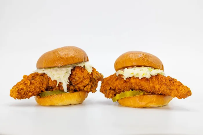 Fluffies Hot Chicken - Midtown Picture 8