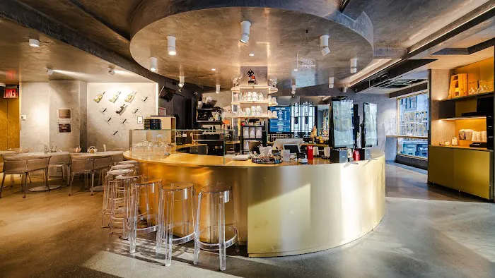 Cinico Coffee Company Picture 7
