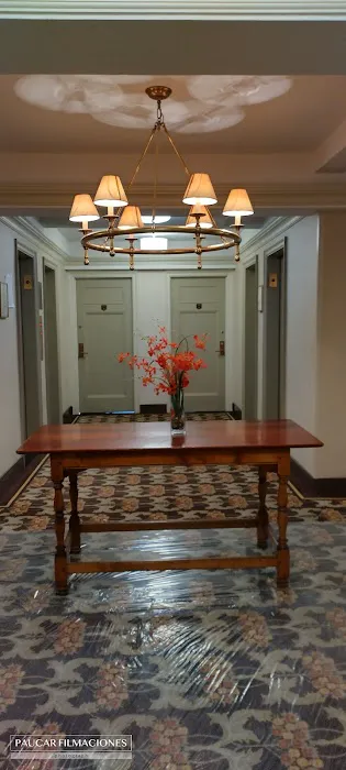 Tudor City Cafe Picture 7