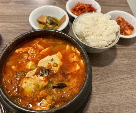 Lim’s Kitchen