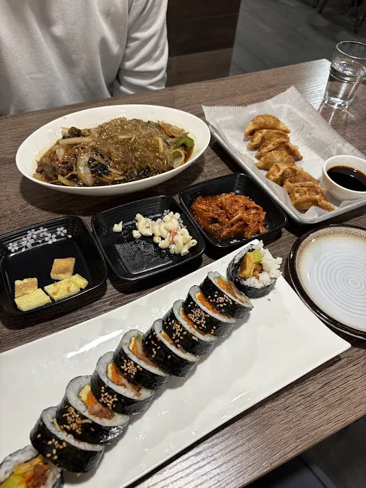 Lim’s Kitchen Picture 9