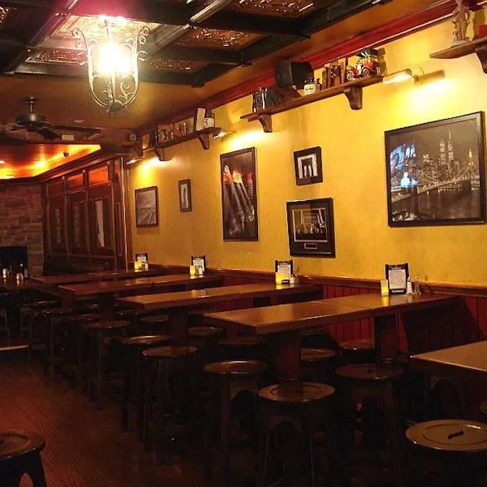 Slattery's Midtown Pub Picture 6