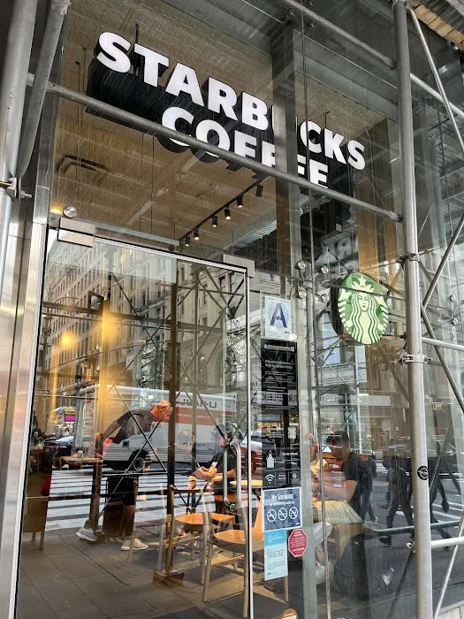 Starbucks Picture 6