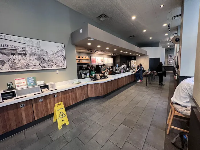 Starbucks Picture 8