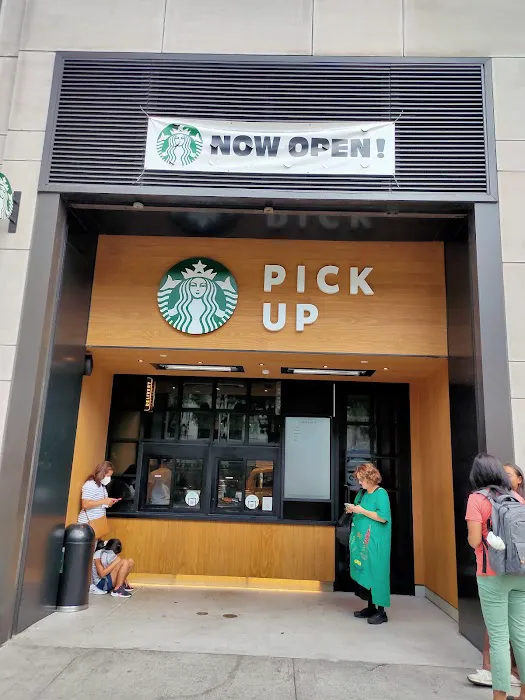 Starbucks Picture 9