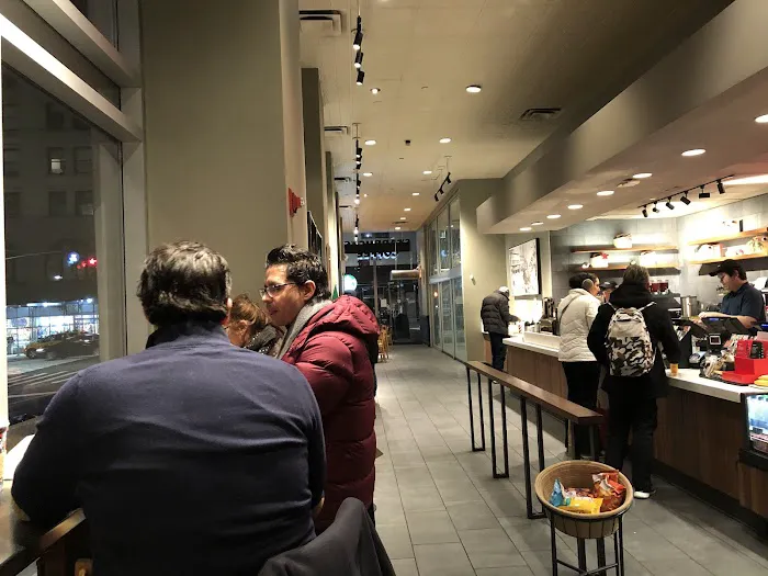 Starbucks Picture 5