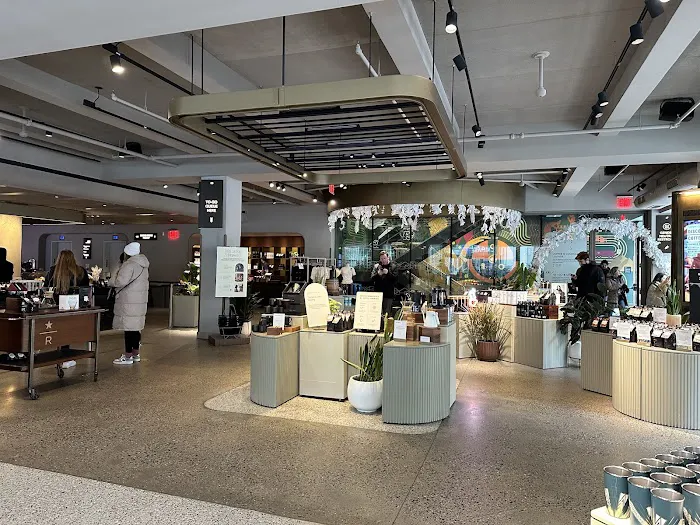 Starbucks Reserve Restaurant & Bar Picture 6