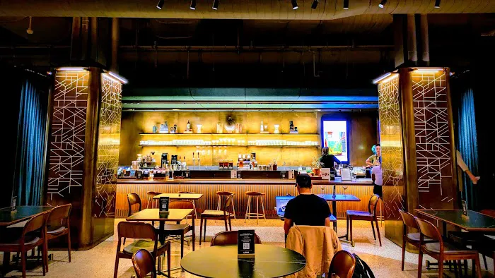 Starbucks Reserve Restaurant & Bar Picture 7