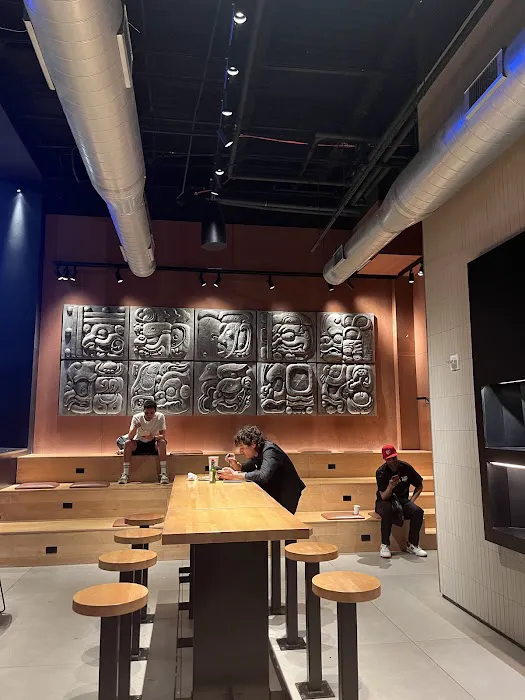 Chipotle Mexican Grill Picture 5