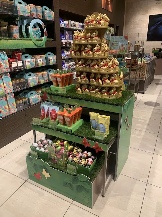 Lindt Chocolate Shop Picture 1