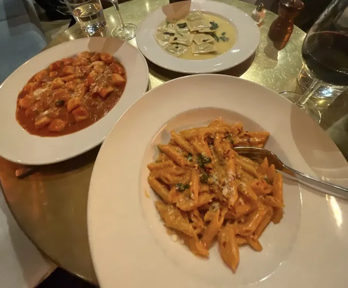 Serafina Madison 38th (Midtown) Picture 7