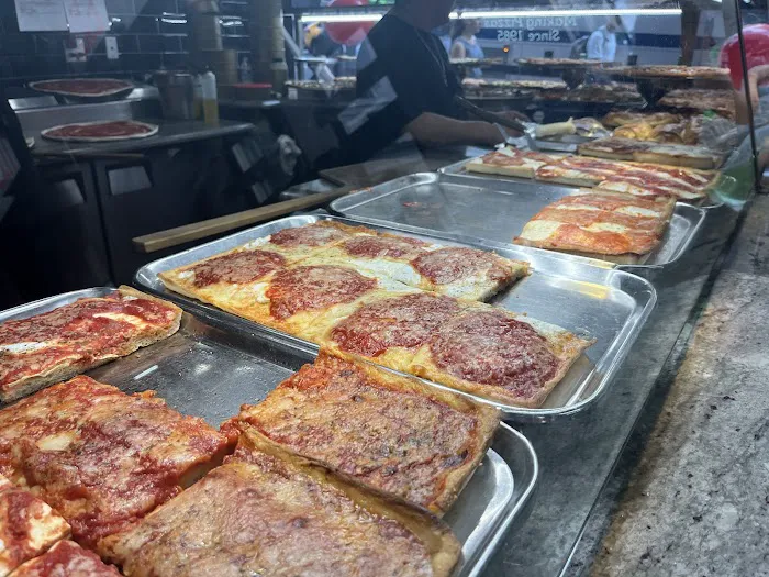 Bravo Pizza (K) Picture 3