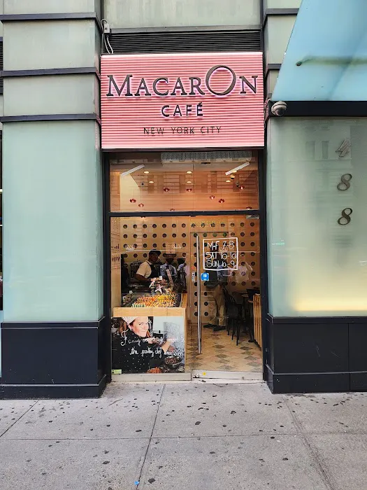Macaron Café Picture 2