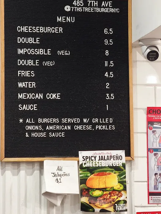 7th Street Burger Picture 8