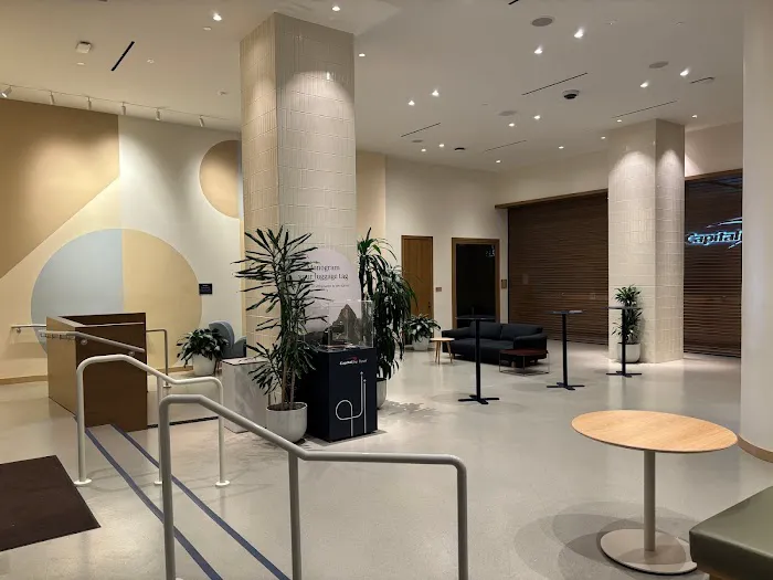 Capital One Café Picture 9