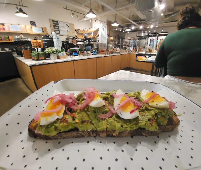 Cafe D’Avignon Picture 9