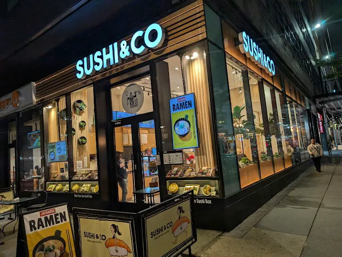 Sushi & Co Picture 1