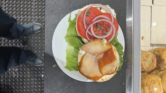 Broad Nosh Bagels Deli & Catering 42nd Street Picture 7