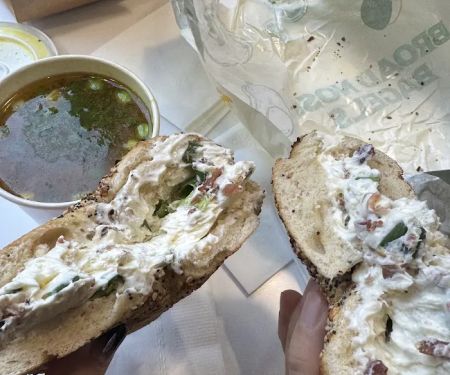 Broad Nosh Bagels Deli & Catering 42nd Street