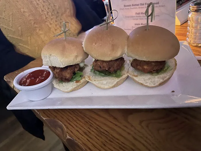 Dalton's Bar & Grill Picture 10