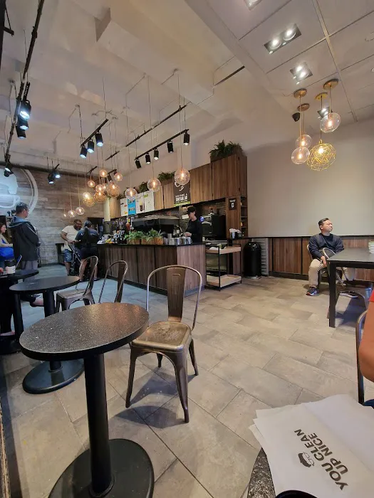 Gregorys Coffee Picture 4