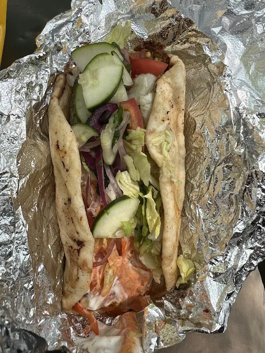 Famous Halal Food (Food Truck) Picture 7