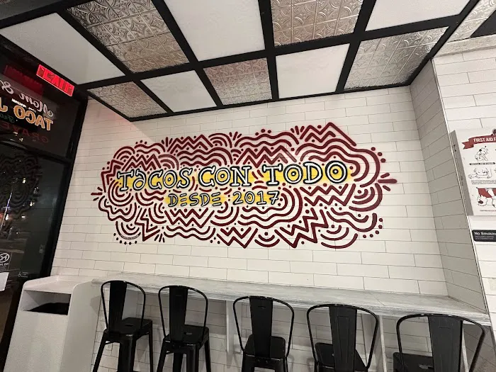 El Gallo Taqueria Picture 5
