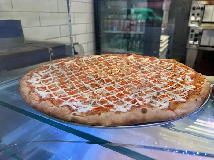 $1.50 NYC Hand Tossed Pizza Picture 5