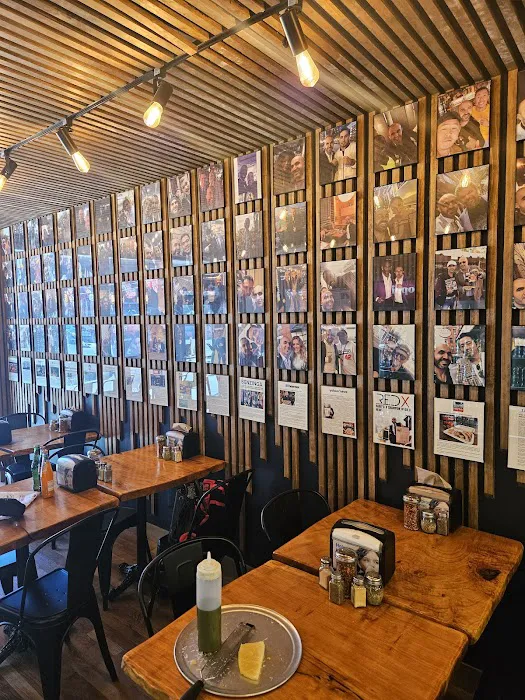 Champion Pizza - Times Square Picture 9