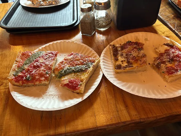 Champion Pizza - Times Square Picture 5