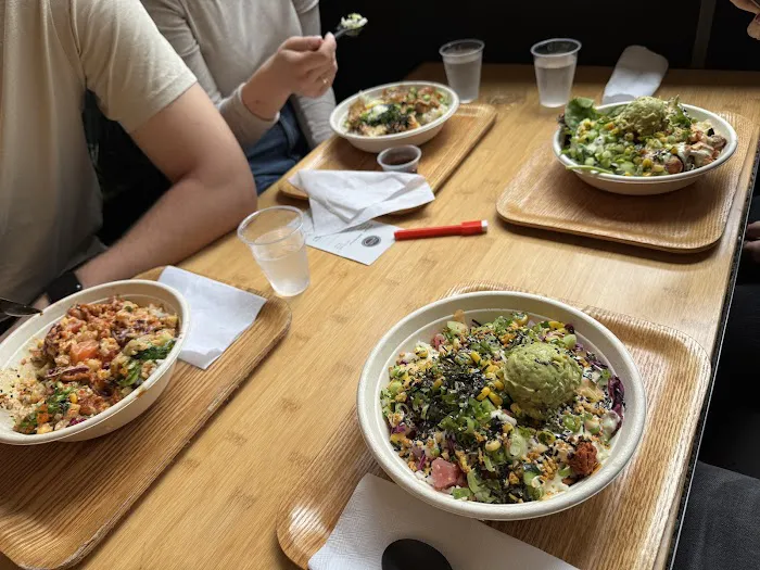 Red Poke Picture 8