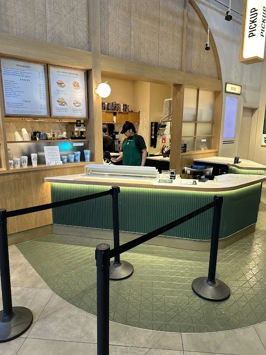 Starbucks Pickup with Amazon Go Picture 3
